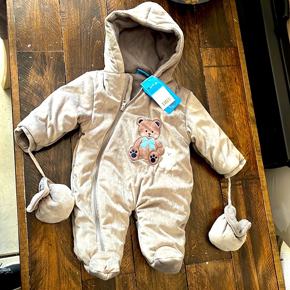 Snow baby suit
